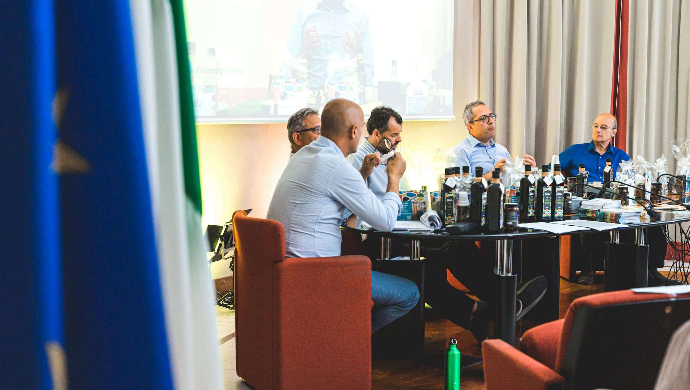 In-diretta-streaming-Oie-olio-ligure-a-marchio-DOP