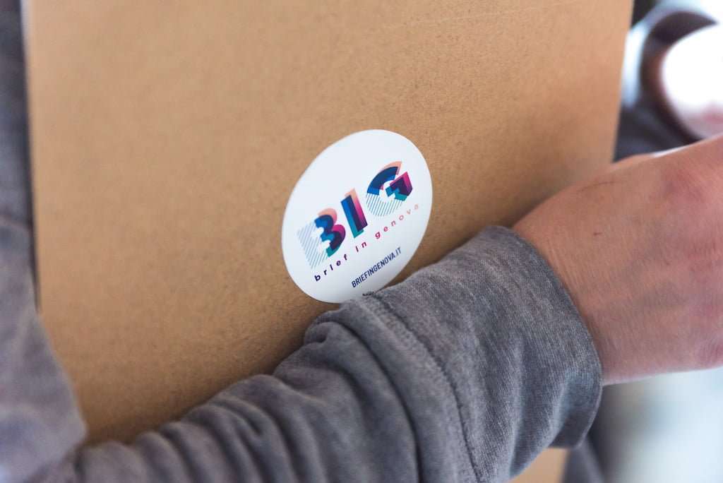 BIG brief in genova 2021 urka 
prendi una posizione