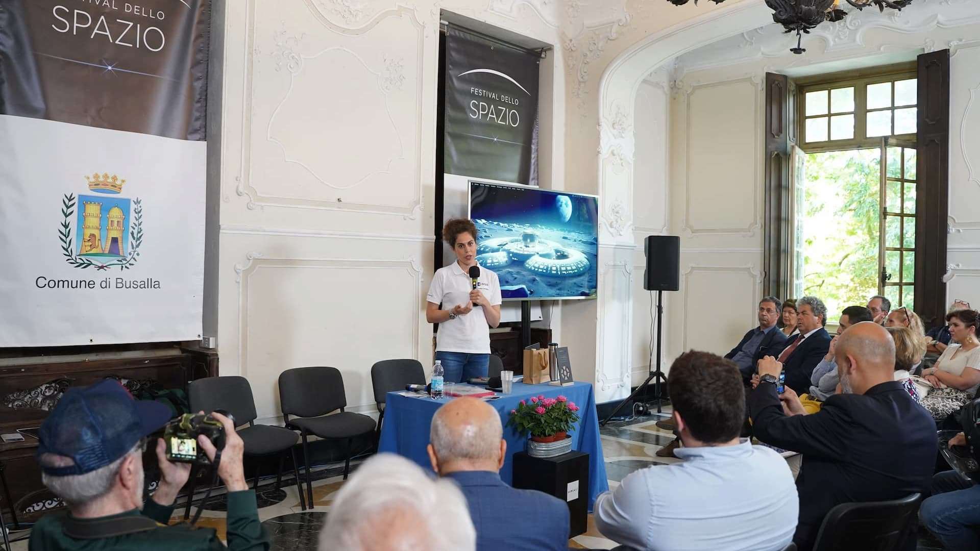 A-Busalla-un-viaggio-nello-Spazio-con-la-squadra-di-AerCast-streaming-service